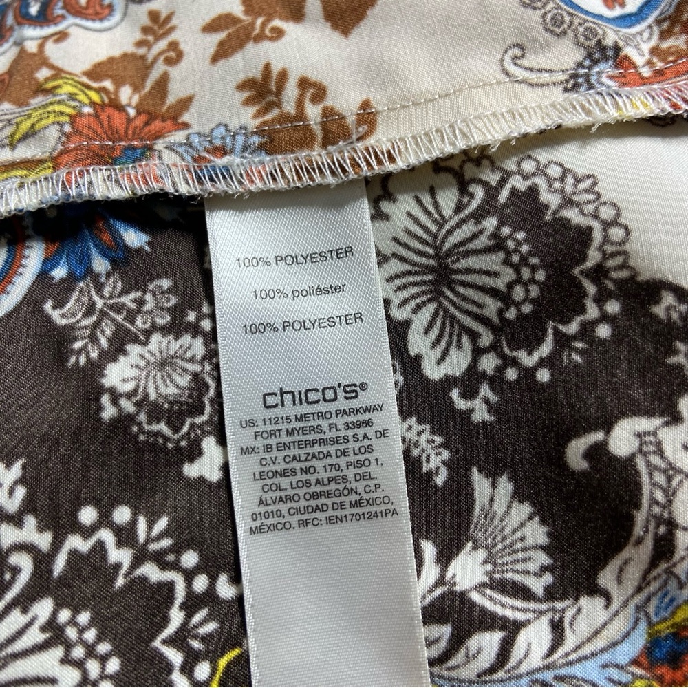 Chico's Sz 2 Ella Pull Over Paisley Floral Keyhole Blouse Top Shirt Size 10 - Picture 9 of 9